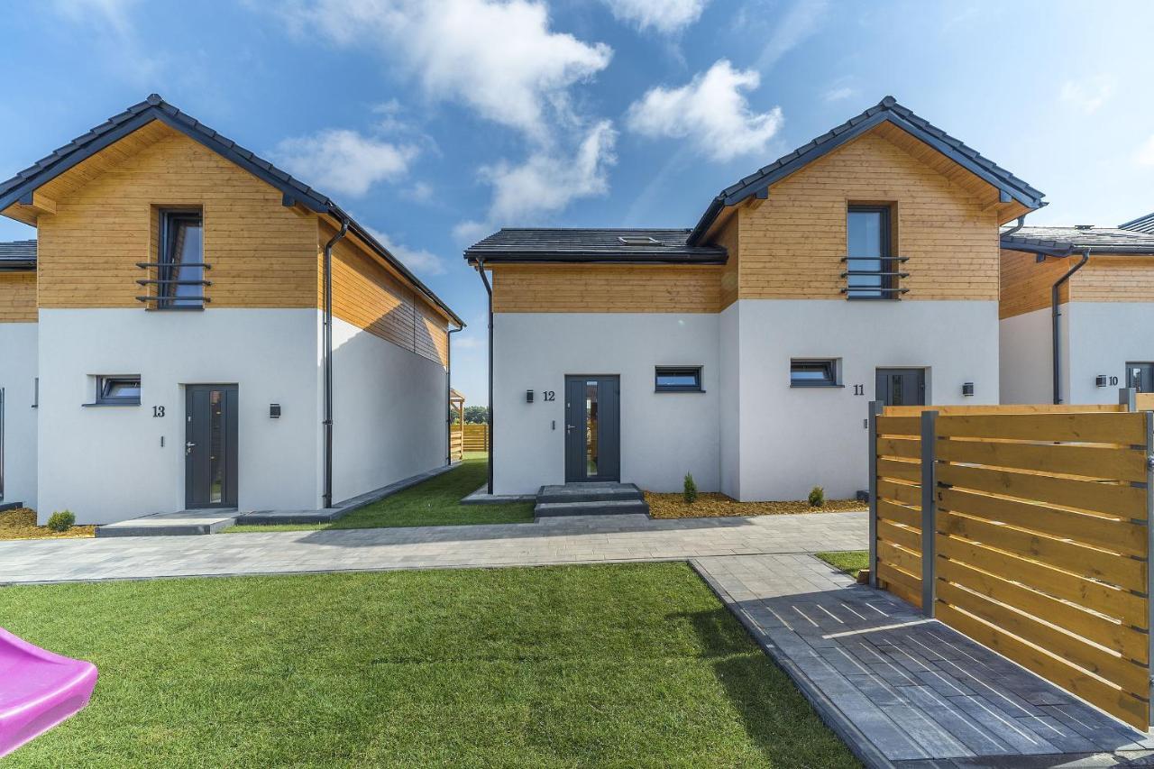 Domki Zlote Piaski Kryty Basen Sauna Jacuzzi Jastrzebia Gora Exterior foto
